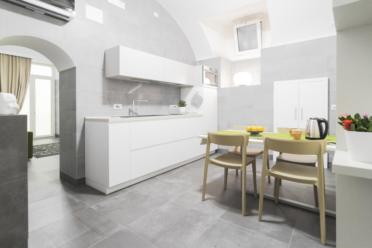 Relais Nevel Ai Decumani Daire Napoli Dış mekan fotoğraf